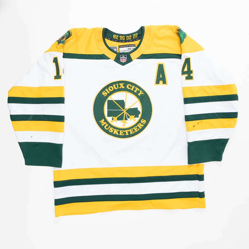 Finn Loftus Game-Used Jersey