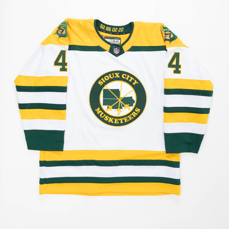 Will Distad Game-Used Jersey